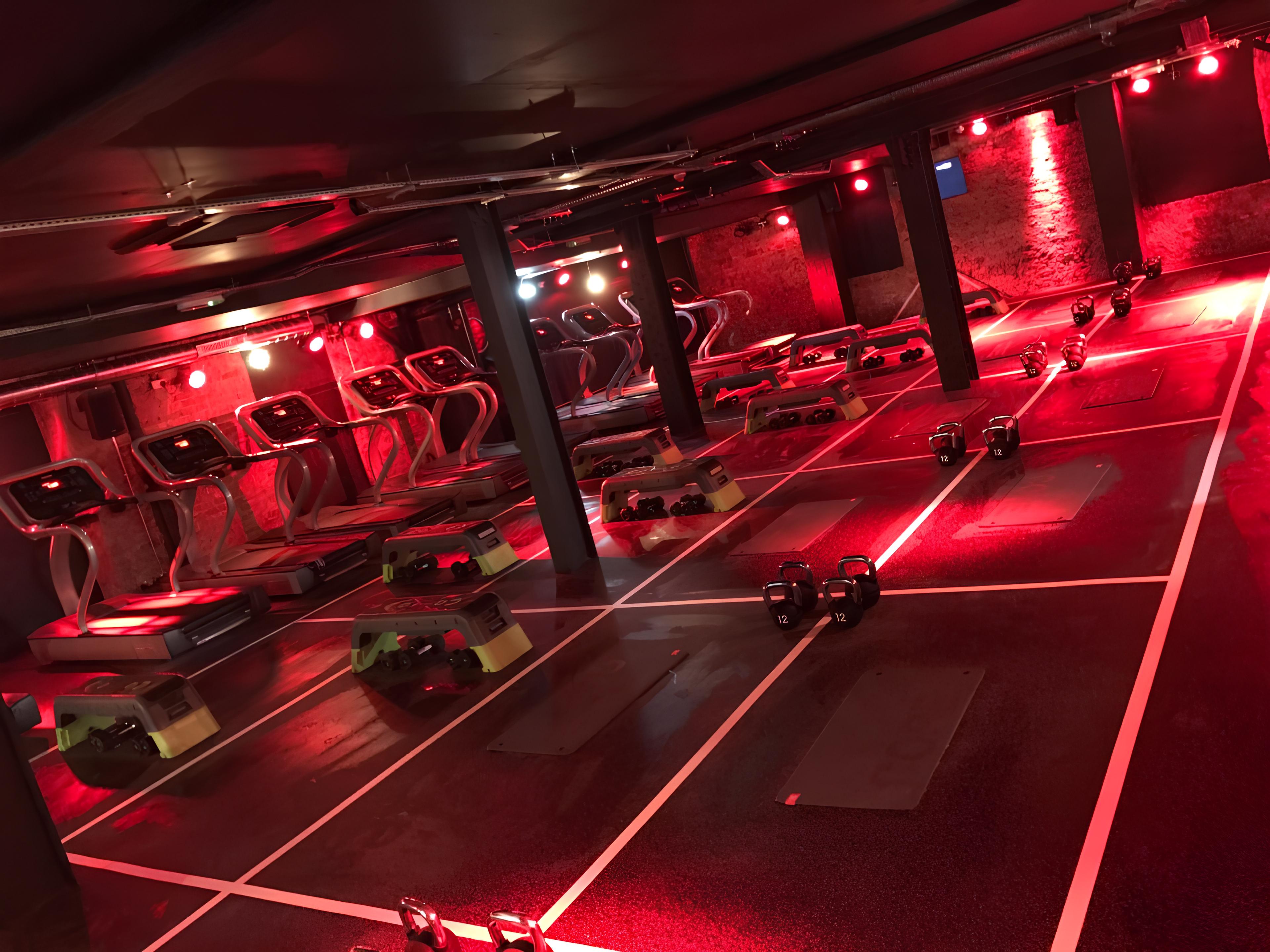 TRIB3 Leeds &mdash; immersive LED studio rig by Opus AV